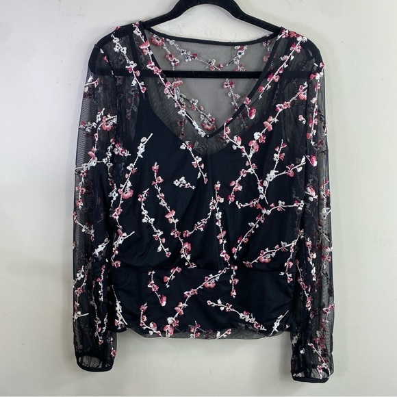 White House Black Market Long Sleeve Floral Embroidered Mesh Top w/Cami Sz L - Picture 5 of 16